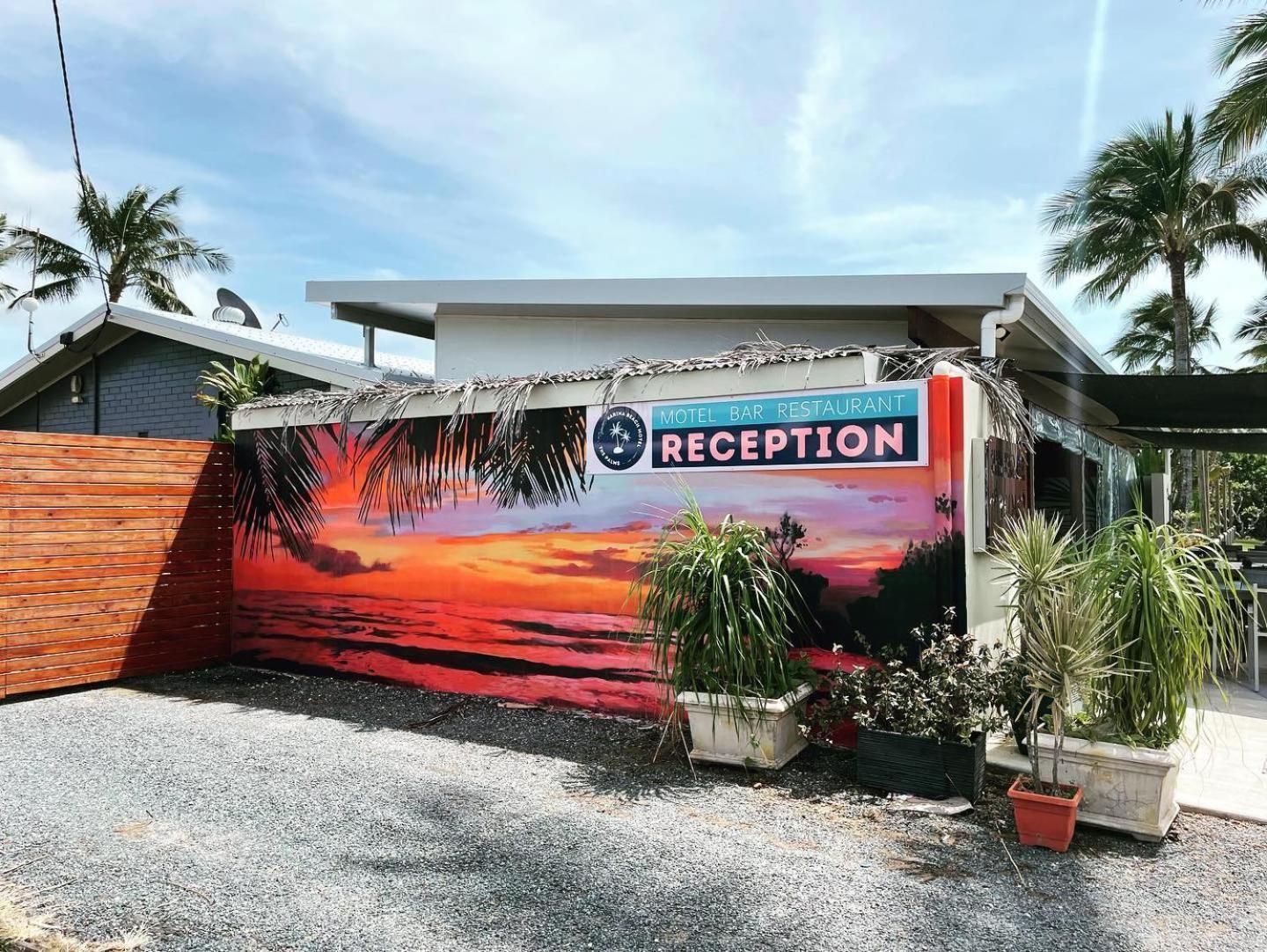 Sarina Beach Motel Grasstree Beach Exterior photo